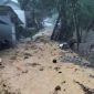 Banjir dan Longsor Landa Simpenan Sukabumi Usai Diguyur Hujan Deras