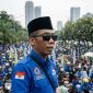 Ribuan Buruh Gelar Sujud Syukur di Jakarta Pasca-Pengesahan UU Pelindungan Ketenagakerjaan
